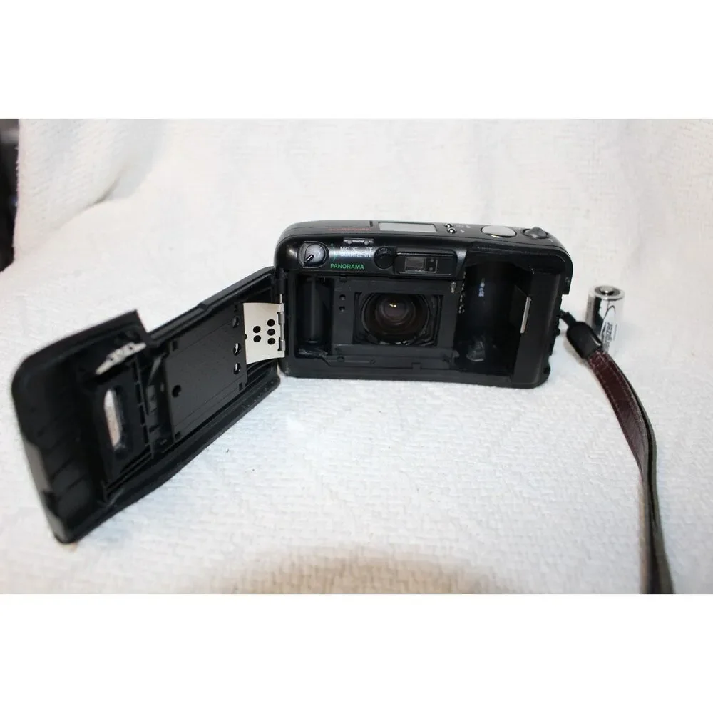 Olympus LT Zoom With Flash 105 Point & shoot 35 mm Film(Tested)
